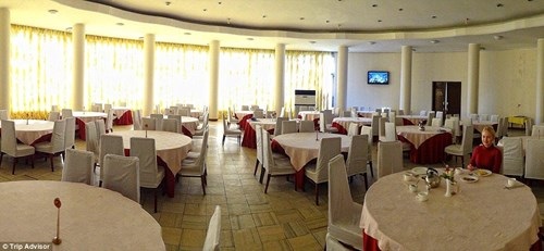 Khách sạn 6 sao của Triều Tiên bị chê tơi tả - 3
