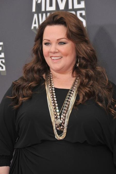 Loạt sao chứng minh đẹp không đồng nghĩa với “mình hạc xương mai” - 4 Loạt sao chứng minh đẹp không đồng nghĩa với “mình hạc xương mai” - 4