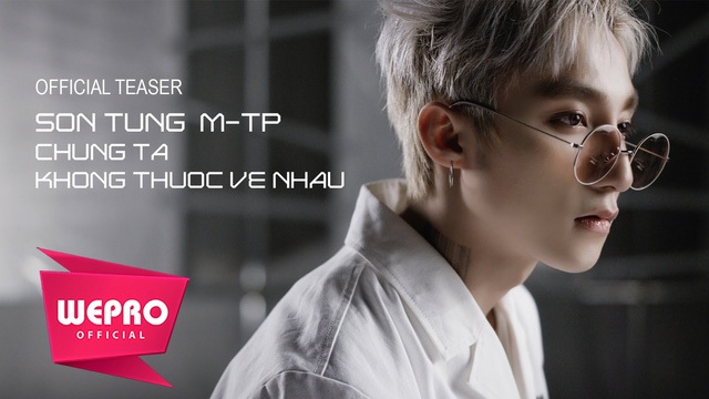 Giới trẻ Thái Nguyên háo hức chờ đợi buổi họp fans của Sơn Tùng M-TP - 4 Đã lâu tôi không có cơ hội ngồi lại chia sẻ những kỷ niệm vui buồn với khán giả của mình và được các bạn truyền lửa, tiếp thêm động lực cho con đường nghệ thuật ở khoảng cách gần gũi, ấm áp nhất. Chính vì vậy, sau tour diễn Mùa Hè Không Độ vừa qua, khi được đắm mình trong tình cảm của hàng nghìn sinh viên ở các tỉnh thành khác nhau, tôi một lần nữa muốn đi khắp đất nước để gặp lại, mang nhiều điều thú vị hơn nữa dành tặng các bạn – Chủ nhân của bản hit “Chúng ta không thuộc về nhau” chia sẻ.