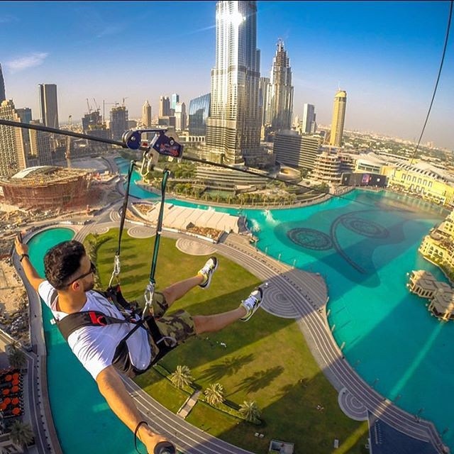 Đường zipline “độc nhất vô nhị” dài 558m nằm ngay giữa trung tâm Dubai sẽ mang đến cho du khách cảm giác mạo hiểm xen lẫn phấn khích