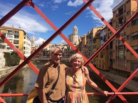 Ngưỡng mộ cặp đôi về hưu cùng nhau chu du thế giới - 5 Lãng mạn tại Girona, Tây Ban Nha