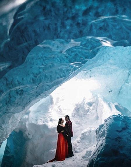 Tình yêu của cả hai giúp sưởi ấm không gian lạnh lẽo