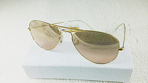 Săn mắt kính hàng hiệu giảm giá lớn trong tháng 8. - 5