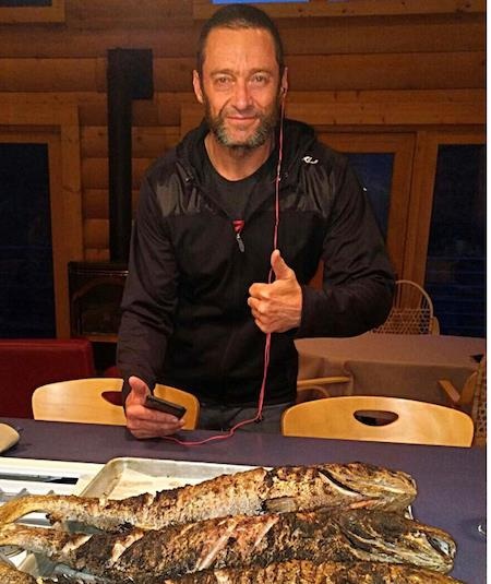 “Người sói” Hugh Jackman gây sốc với thân hình quá đỗi gợi cảm - 5 Hugh Jackman vừa để lộ hình ảnh già nua, xuống sắc