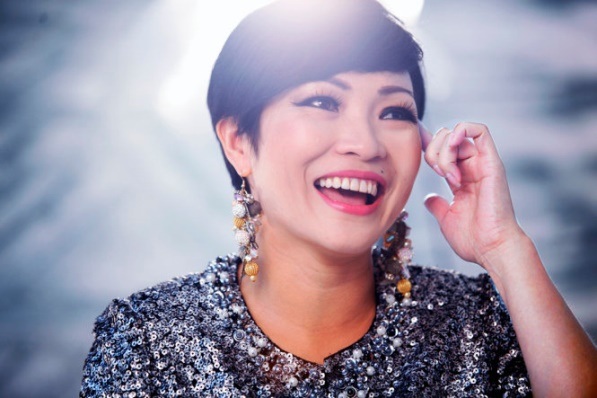 Sau Trường Vũ, danh ca Mạnh Đình về Hà Nội tham gia liveshow “Nhạc tình muôn thuở” - 6 Nữ ca sĩ Phương Thanh