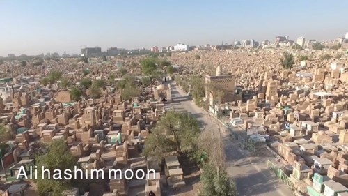 Sự quá tải của nghĩa trang lớn nhất thế giới tại Iraq nhìn từ trên cao - 6 Sự quá tải của nghĩa trang lớn nhất thế giới tại Iraq nhìn từ trên cao - 6