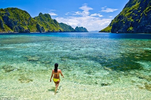 Khám phá những vịnh biển nước trong vắt như pha lê - 7 Khám phá những vịnh biển nước trong vắt như pha lê - 7