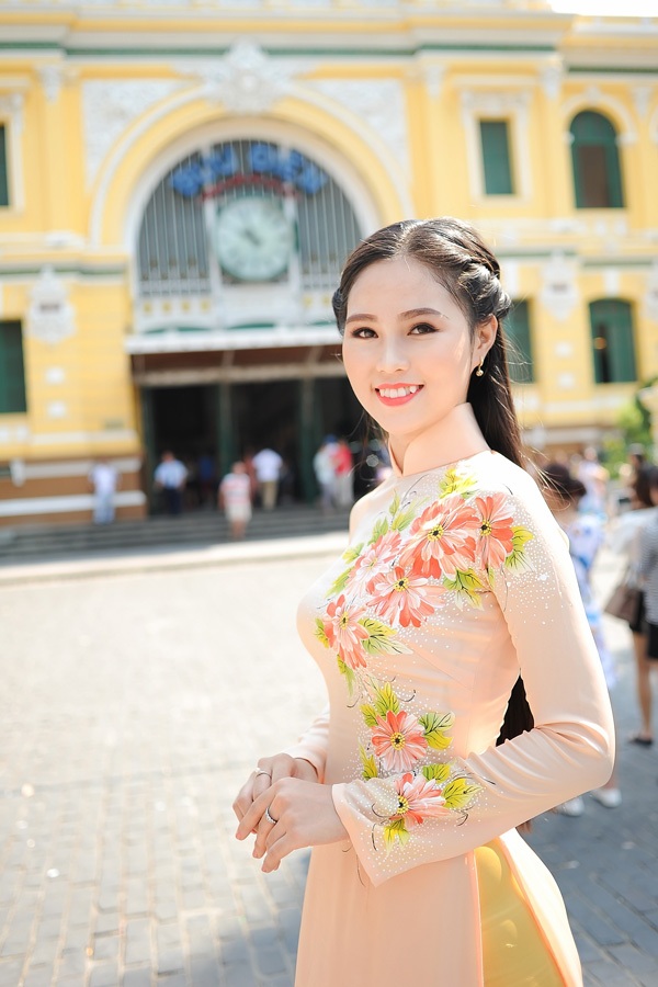 Hoa khôi nữ sinh Việt Nam với ước mơ trở thành giảng viên ĐH - 2
