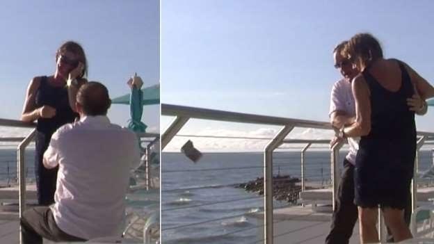 
Màn đính hôn đầy xui xẻo của cặp đôi người Ba Lan.
