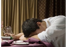 Bị liệt dương và vô sinh vì rượu - 1 Bị liệt dương và vô sinh vì rượu - 1