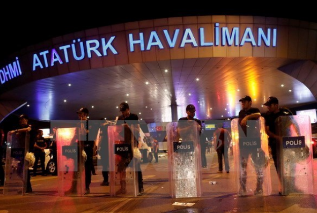 Thổ Nhĩ Kỳ triển khai tên lửa ở tất cả sân bay dân sự - 1
Sân bay quốc tế Ataturk. (Ảnh minh họa: EPA)