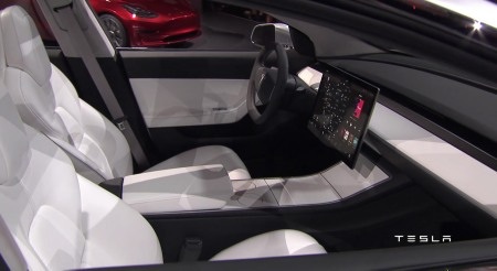 Tesla Model 3 trình làng, giá "mềm" - 3