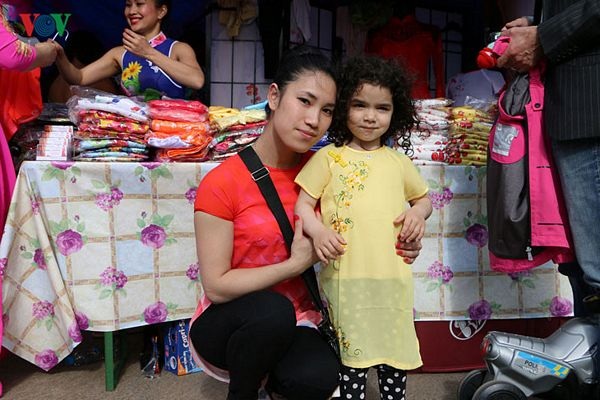 Hình ảnh ấn tượng về lễ hội Việt ở thủ đô Praha - 10