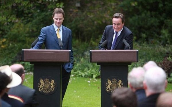 Những hình ảnh đời thường giản dị của Cựu Thủ tướng Anh David Cameron - 10 Những hình ảnh đời thường giản dị của Cựu Thủ tướng Anh David Cameron - 10