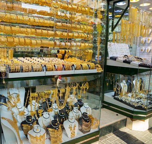 Khám phá Abu Dhabi: Thành phố ngàn hoa trên sa mạc - 15 Khám phá Abu Dhabi: Thành phố ngàn hoa trên sa mạc - 15