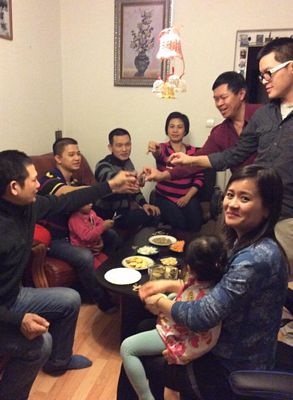 "Xuân đã đến bên em, dáng xuân tuyệt vời..." - 12 "Xuân đã đến bên em, dáng xuân tuyệt vời..." - 12