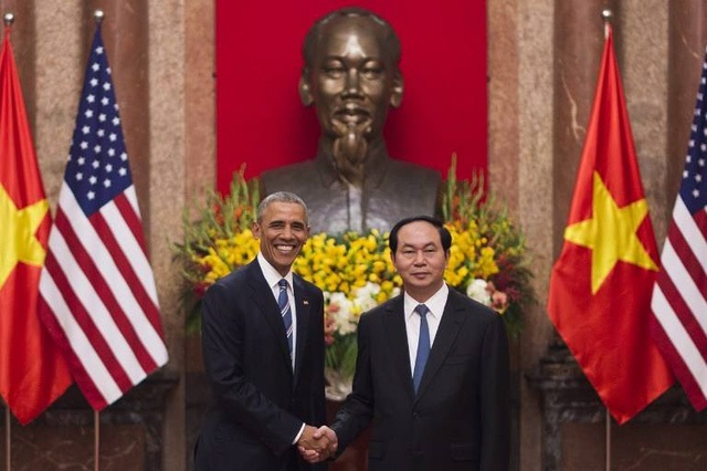 Doanh nghiệp Việt - Mỹ ký kết hàng loạt thoả thuận hợp tác - 1
Tổng thống Obama đang hội đàm cùng Chủ tịch nước Trần Đại Quang