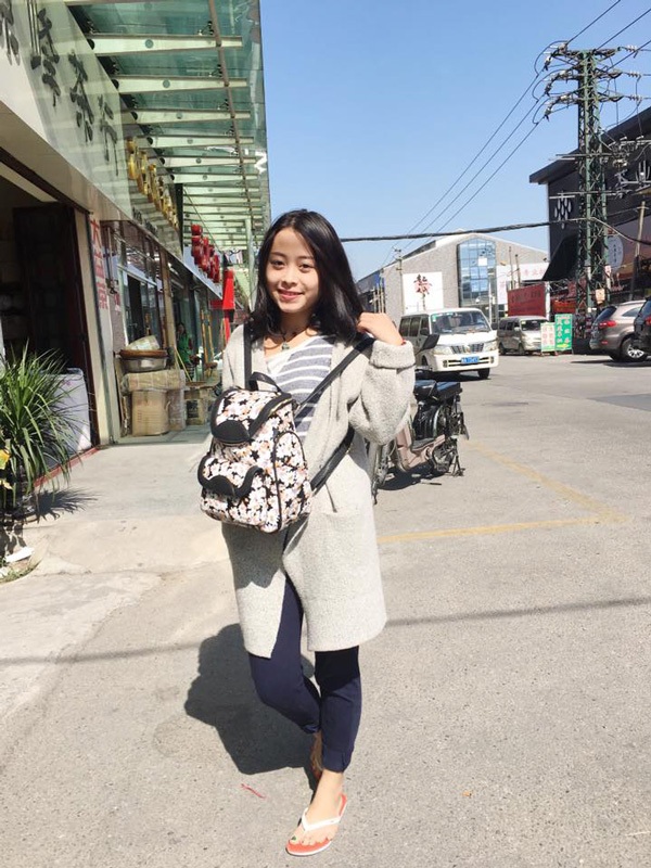 Cô gái 9x xinh xắn muốn mang trà hoa Việt ra thế giới - 1
Bắt tay khởi nghiệp với trà hoa, Mai Mỹ Linh chấp nhận chuyển từ ĐH Khoa học Công nghệ sang Ngoại thương để học về quản trị kinh doanh.