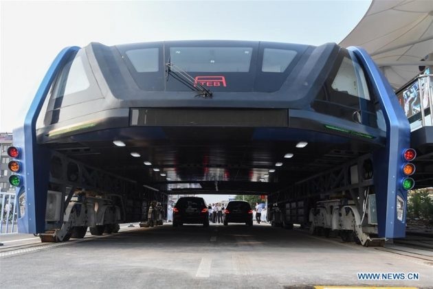 Dự án xe buýt "bay" ở Trung Quốc dính nghi án lừa đảo - 1
(Ảnh: China Xinhua News)
