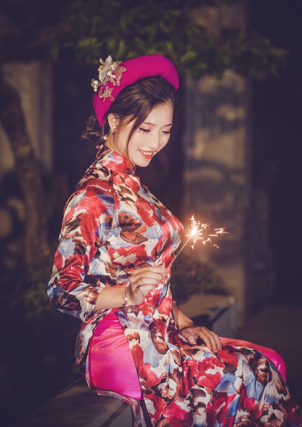 Thiếu nữ cosplay tuyệt đẹp đón Trung thu - 5
Bồi hồi nhớ về không khí của những ngày tết đoàn viên xưa.