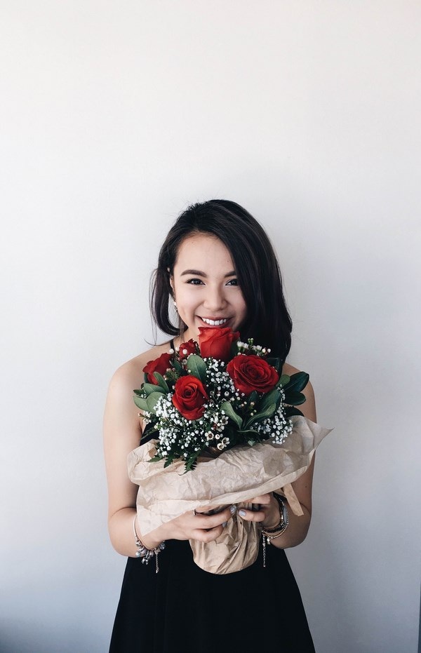 
Cô gái xinh đẹp thành thạo 4 ngôn ngữ và đang tiếp tục chinh phục tiếng Pháp.
