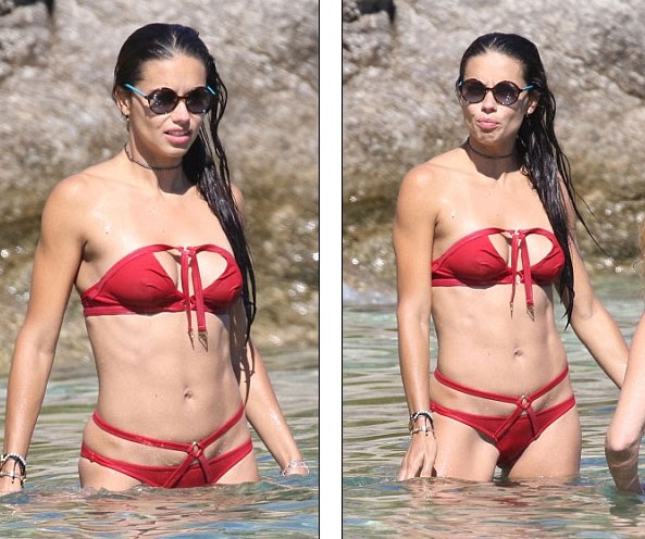 Dáng thon ngỡ ngàng của siêu mẫu hai con đến từ Brazil - 16