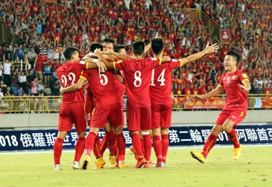 Việt Nam 4-1 Đài Loan: Công Vinh, Văn Toàn lập cú đúp - 4 Đội tuyển Việt Nam quyết đánh bại Đài Loan trên sân Mỹ Đình