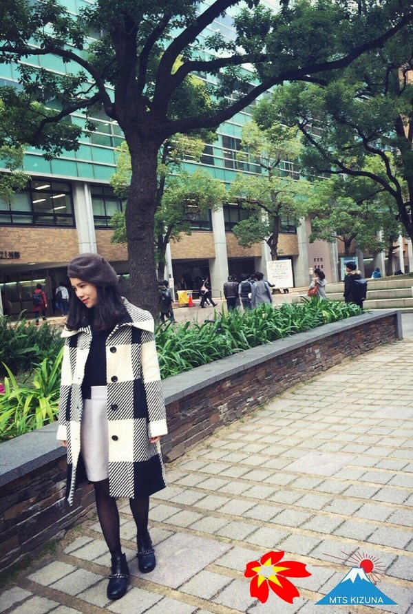 Top 17 nhan sắc lọt Chung khảo Tài sắc nữ sinh Việt tại Nhật - 7
SBD 37 – Lê Nguyễn Nhật Linh