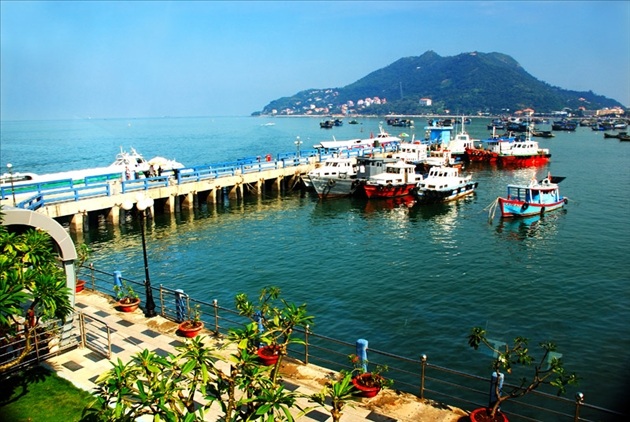 vung-tau-21338520181-52768 vung-tau-21338520181-52768