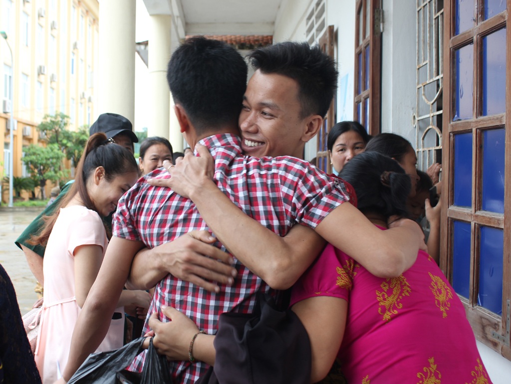 niem-vui-duoc-don-dua-em-lam-lo-tro-ve-31082015-1441000062988