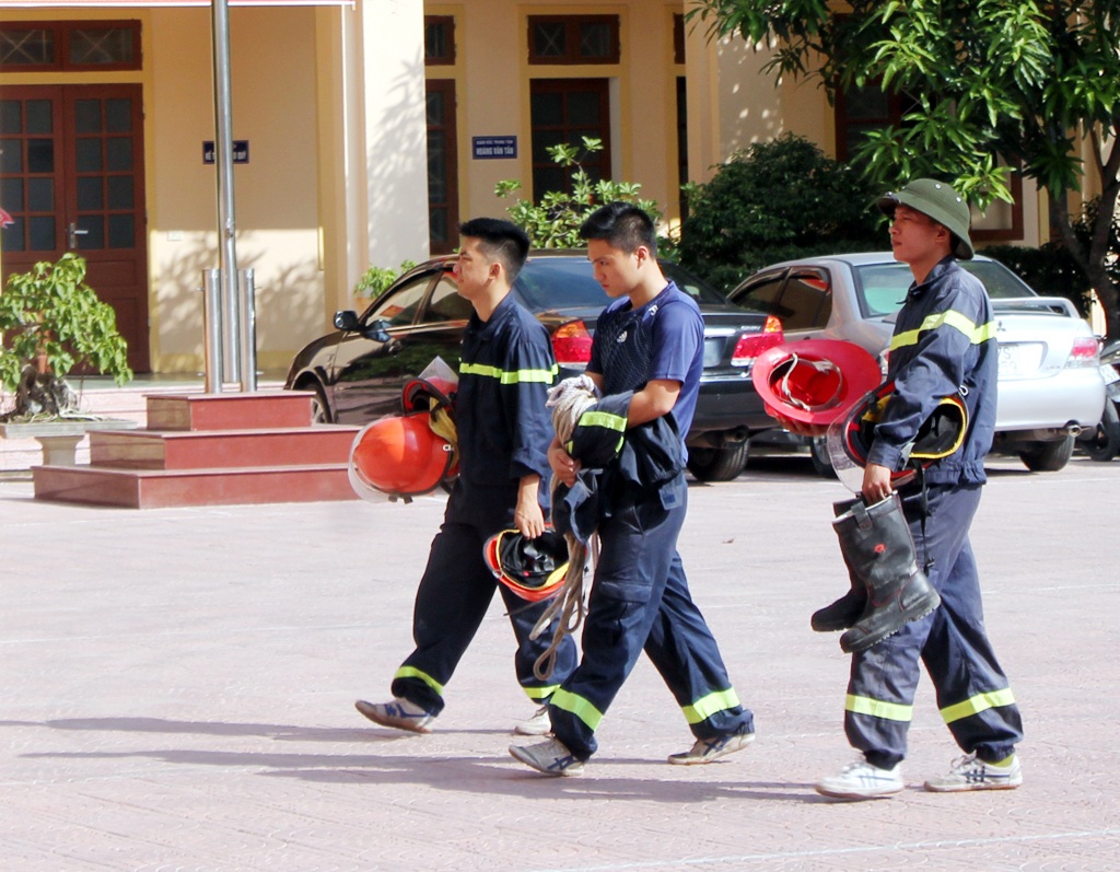 Với phương châm thao trường đổ mồ hôi, chiến trường ít đổ máu, việc luyện tập là nhiệm vụ thường xuyên của mỗi đơn vị phòng cháy chữa cháy, cứu hộ cứu nạn.