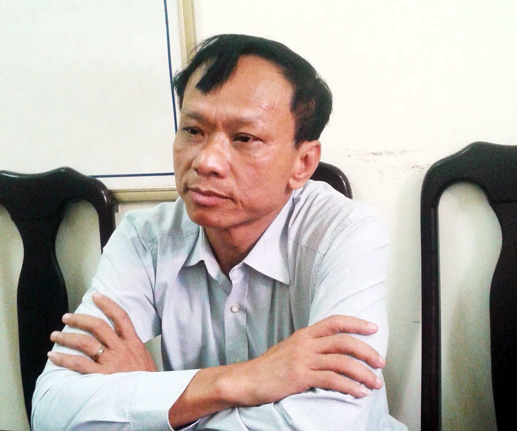 Trưởng Phòng GD-ĐT từ chối quy hoạch làm lãnh đạo - 2 Ông Nguyễn Đình Hùng - Trưởng phòng Nội vụ thị xã Cửa Lò khẳng định việc luân chuyển vị trí công tác của ông Nguyễn Văn Tuân và ông Phùng Đức Nhân là đúng quy trình, quy định hiện hành.