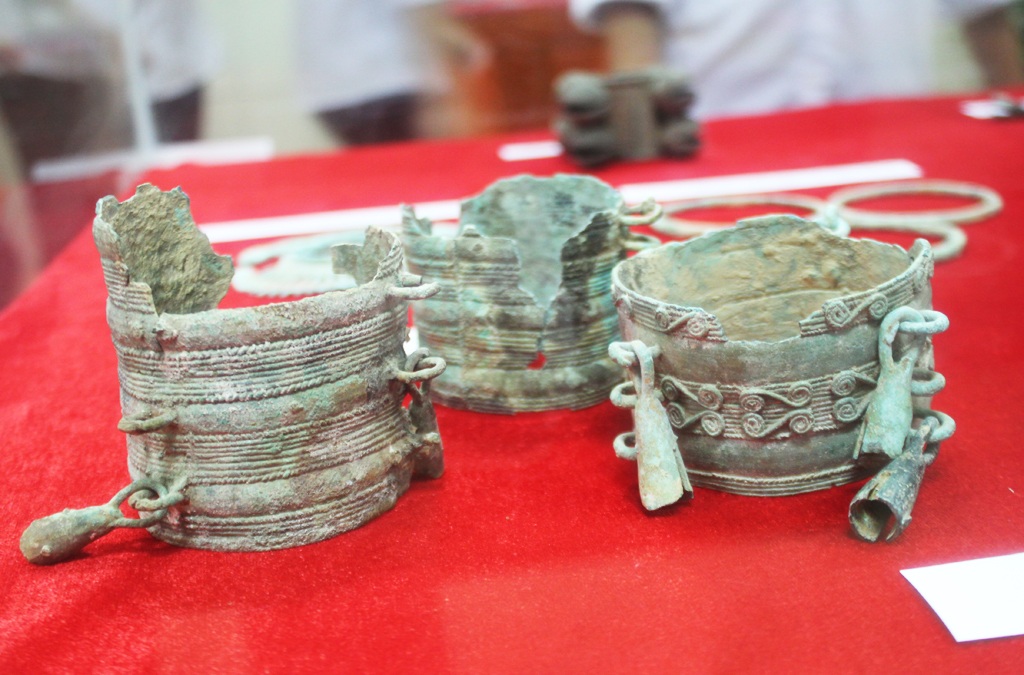 Triển lãm tinh hoa cổ vật xứ Nghệ - 8 Triển lãm tinh hoa cổ vật xứ Nghệ - 8