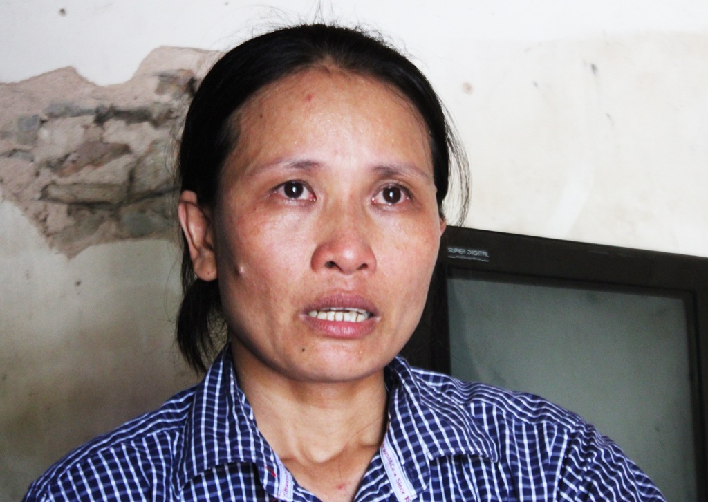 "Tôi mất một con trai rồi, xin trời đừng cướp nốt đứa còn lại !" - 5 Bán cả lúa non, mượn sổ đỏ cắm ngân hàng nhưng chị Huyên không biết mình có thể cứu được con hay không?