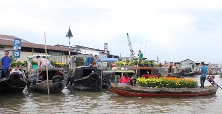 Ngắm chợ nổi Cái Răng ngày giáp Tết - 9