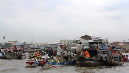 Ngắm chợ nổi Cái Răng ngày giáp Tết - 7