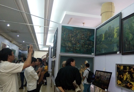 Khai mạc Triển lãm mỹ thuật khu vực Đồng bằng sông Cửu Long - 1 Khai mạc Triển lãm mỹ thuật khu vực Đồng bằng sông Cửu Long - 1
