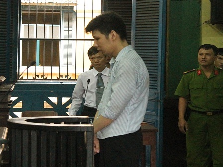 Tuấn đổi tuổi thanh xuân mình bằng án tù 20 năm