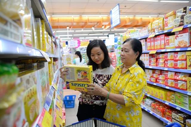 Thị trường bán lẻ: “Phòng tuyến” nào cho hàng Việt? - 2 Thị phần bán lẻ hiện đại ở Việt Nam mới chiếm khoảng 25% tổng mức bán lẻ