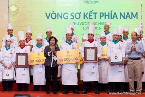 Chiếc Thìa Vàng 2016: Thi một ngày đàng, học một sàng kinh nghiệm - 7 7 đại diện xuất sắc của Đông Nam bộ tại lễ trao giải - bế mạc vòng sơ kết miền Nam