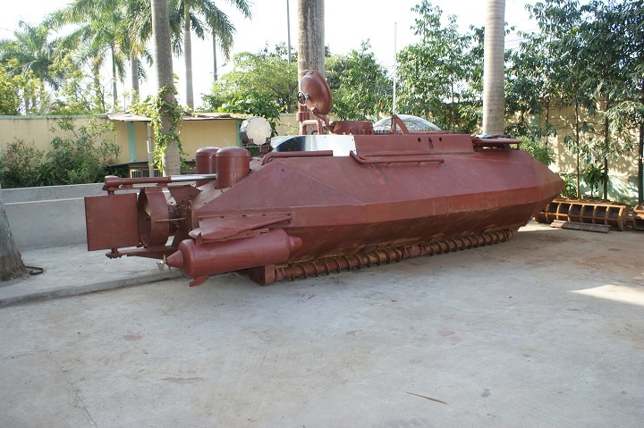 Cận cảnh con tàu Hoàng Sa do doanh nhân Nguyễn Quốc Hòa chế tạo