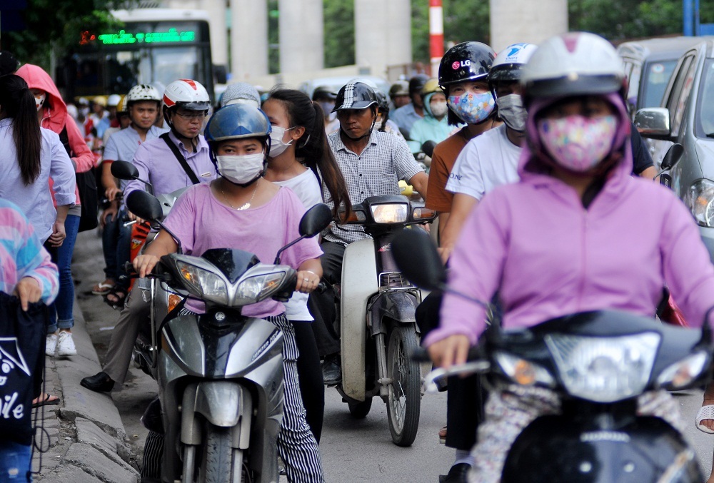 
Đường Xuân Thủy (quận Cầu Giấy, Hà Nội) ùn tắc cục bộ sau buổi thi môn Sinh chiều nay.
