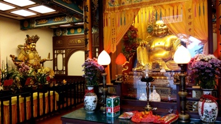 Khám phá Ngong Ping 360 nổi tiếng ở Hồng Kông - 12 Nơi thờ tự ở Ngong Ping