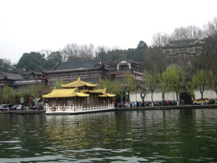 Khám phá Tây Hồ - thiên đường giữa chốn nhân gian ở Trung Quốc - 6