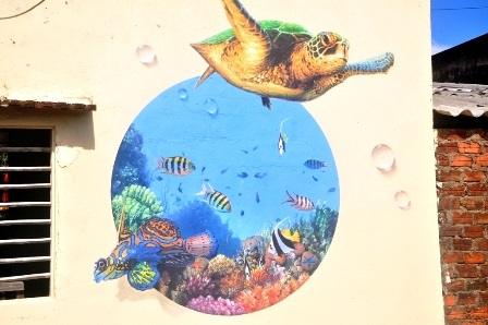 “Làng bích họa” góp phần vào phát triển văn hóa du lịch ở địa phương - 12