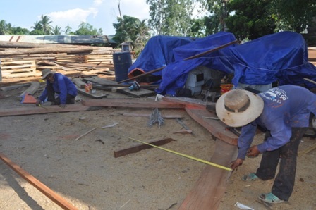 Đo kích thước gỗ