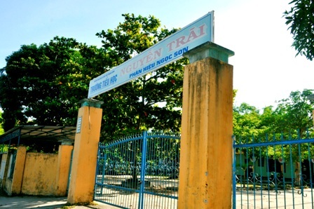 Trường tiểu học Nguyễn Trãi, phân hiệu Ngọc Sơn được chọn làm nơi dạy và học