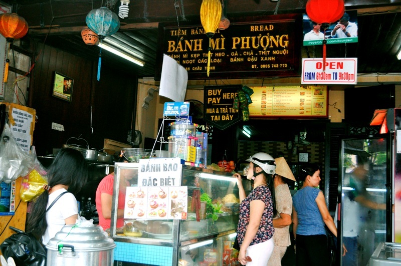 Bánh mì Phượng, một lựa chọn không thể bỏ qua của du khách khi đến Hội An