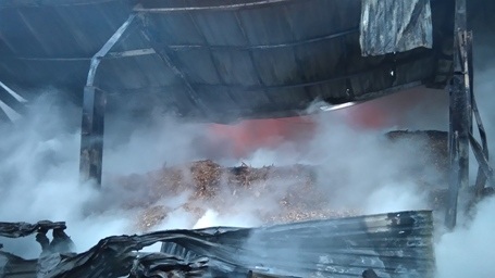 Phần lớn nguyên liệu đã bị thiêu rụi