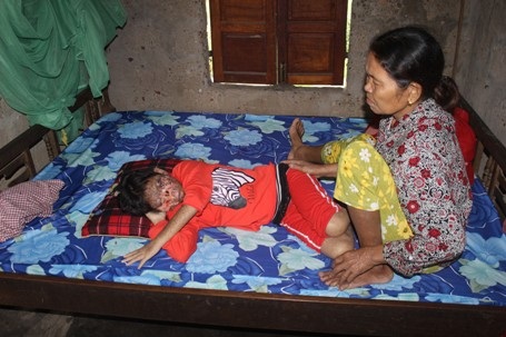 
Những lúc đau, Trang chỉ nằm bất động một chỗ
